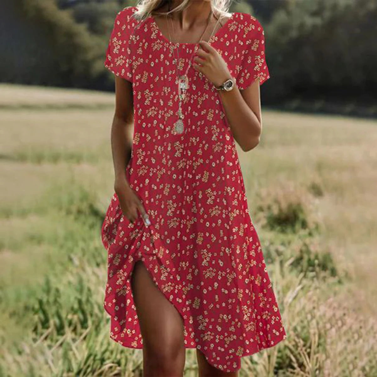 Sommer liches hohles langes Kleid im literarischen Folk-Stil