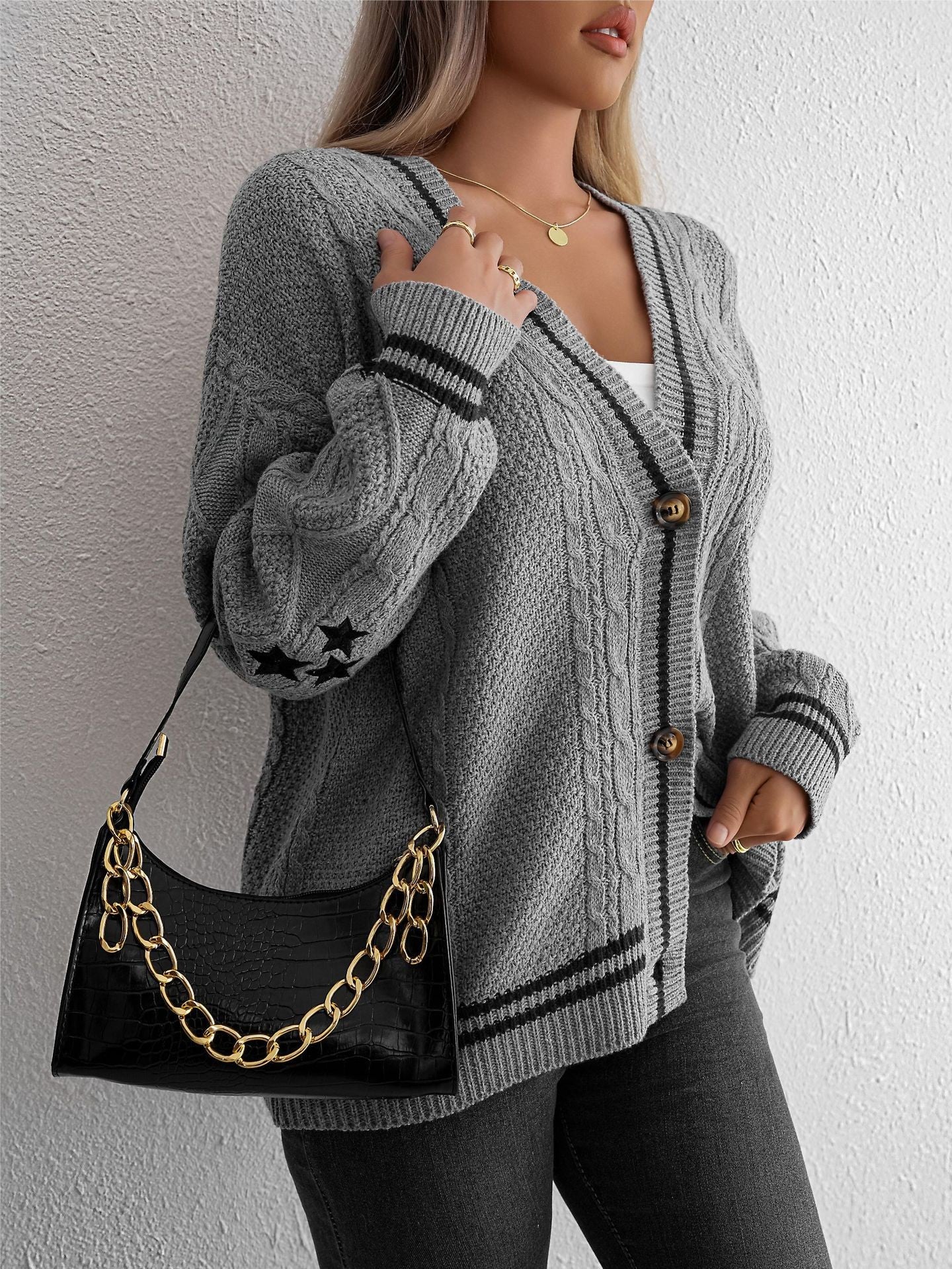 Elegante Damen-Strickjacke mit Fledermausärmeln zum Pendeln