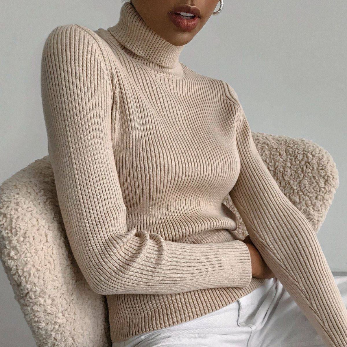 Strickpullover mit halbem Rollkragen