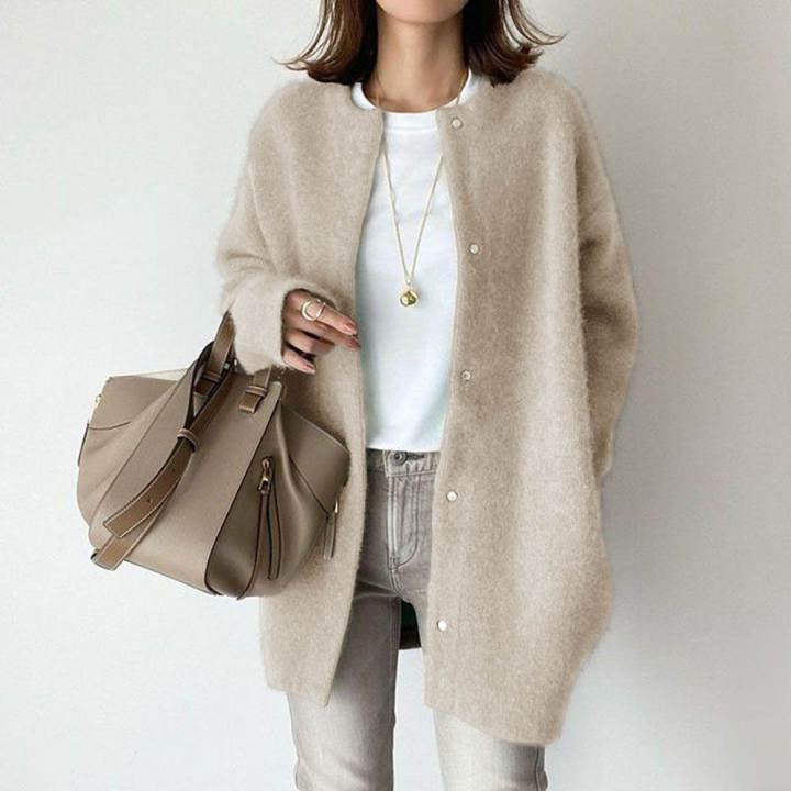 Slim-Fit ultraweiche Strickjacke