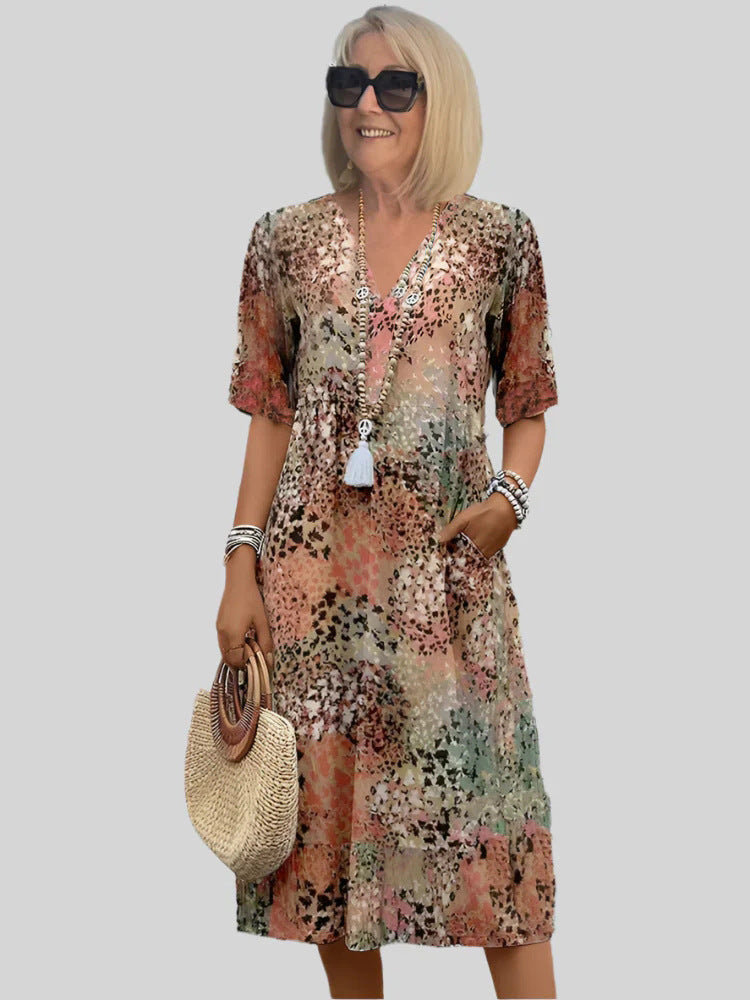 Kleid mit V-Ausschnitt und Retro-Print