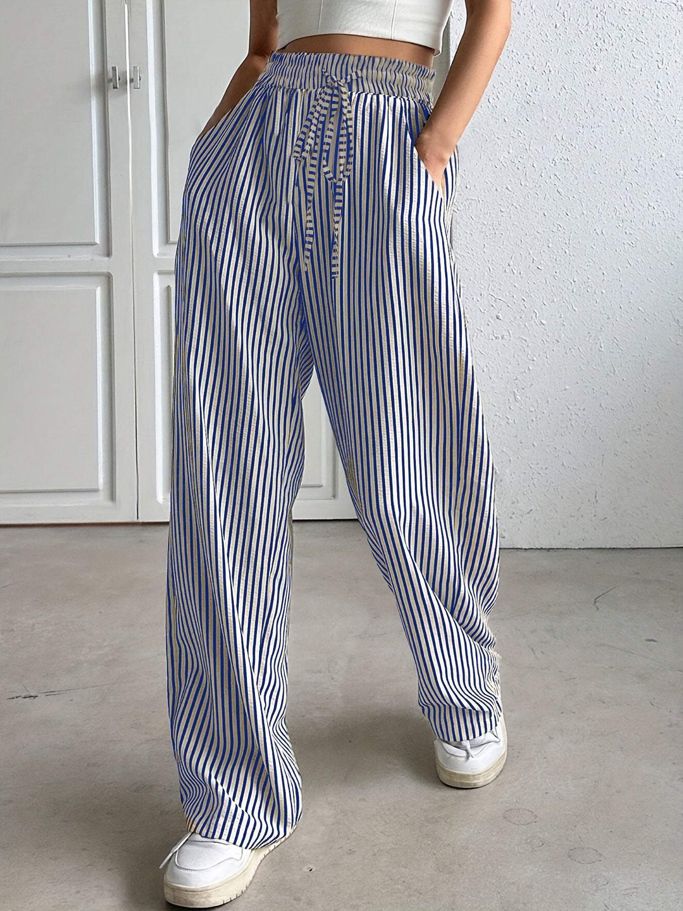 Gestreifte lässige gerade geschnittene Pendlerhose