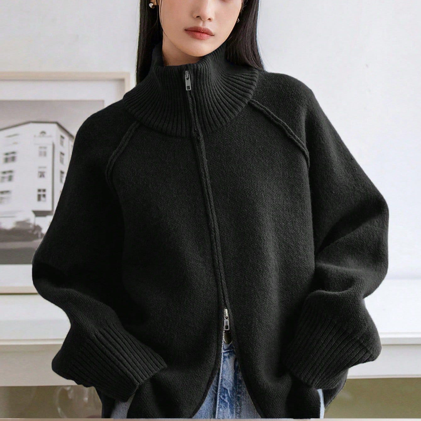 Einfarbige Strickjacke mit Stehkragen und Reißverschluss